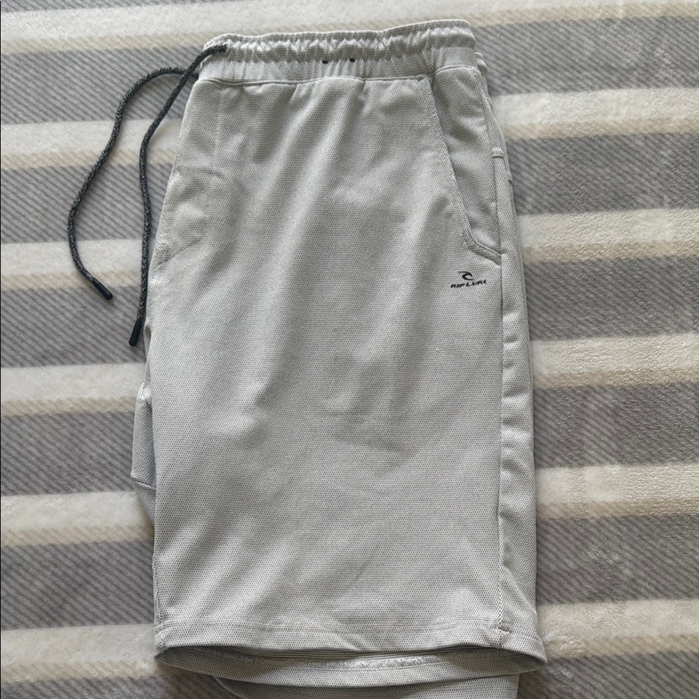 Rip Curl Light Gray Athletic Men's Shorts